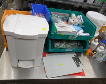 Misc lin bins dressed x8 1 bin 3 clipboards white tubs misc bottles 